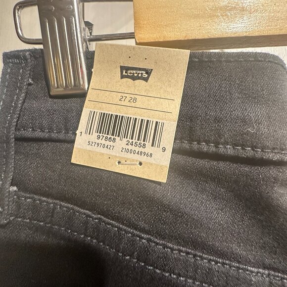 BNWT Levis 720 High Rise Super Skinny 27 - Black - Picture 8 of 14